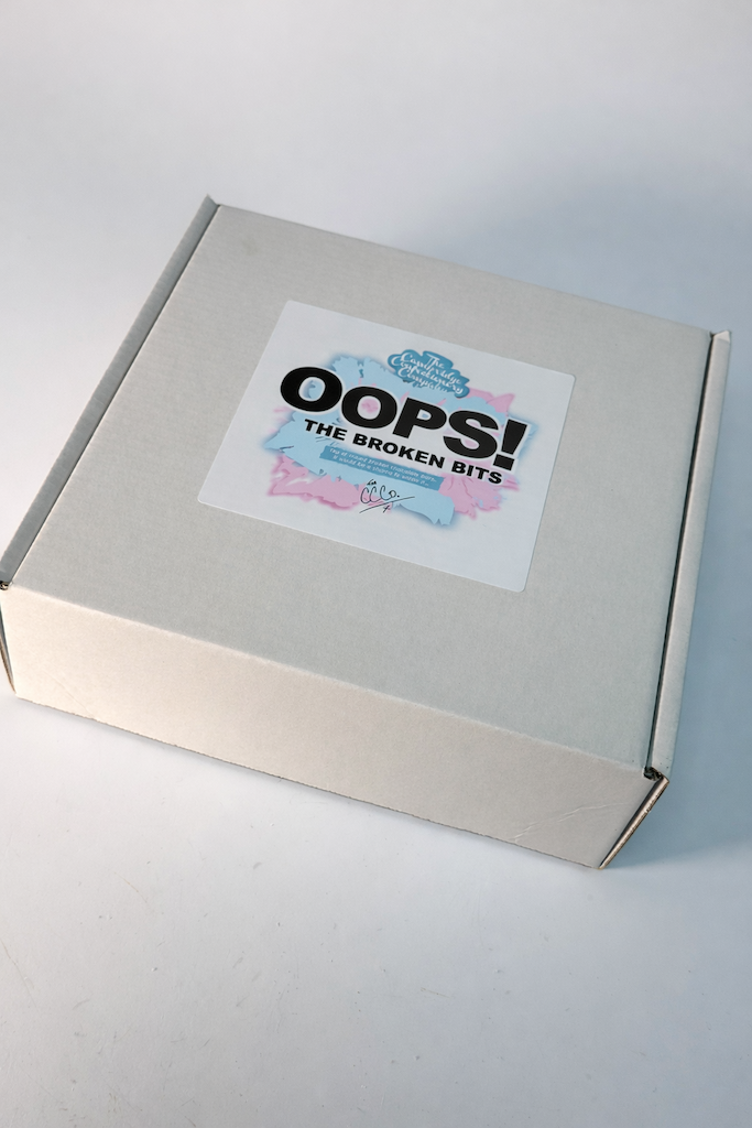 "OOPS" Broken Chocolate 1KG Box image 2
